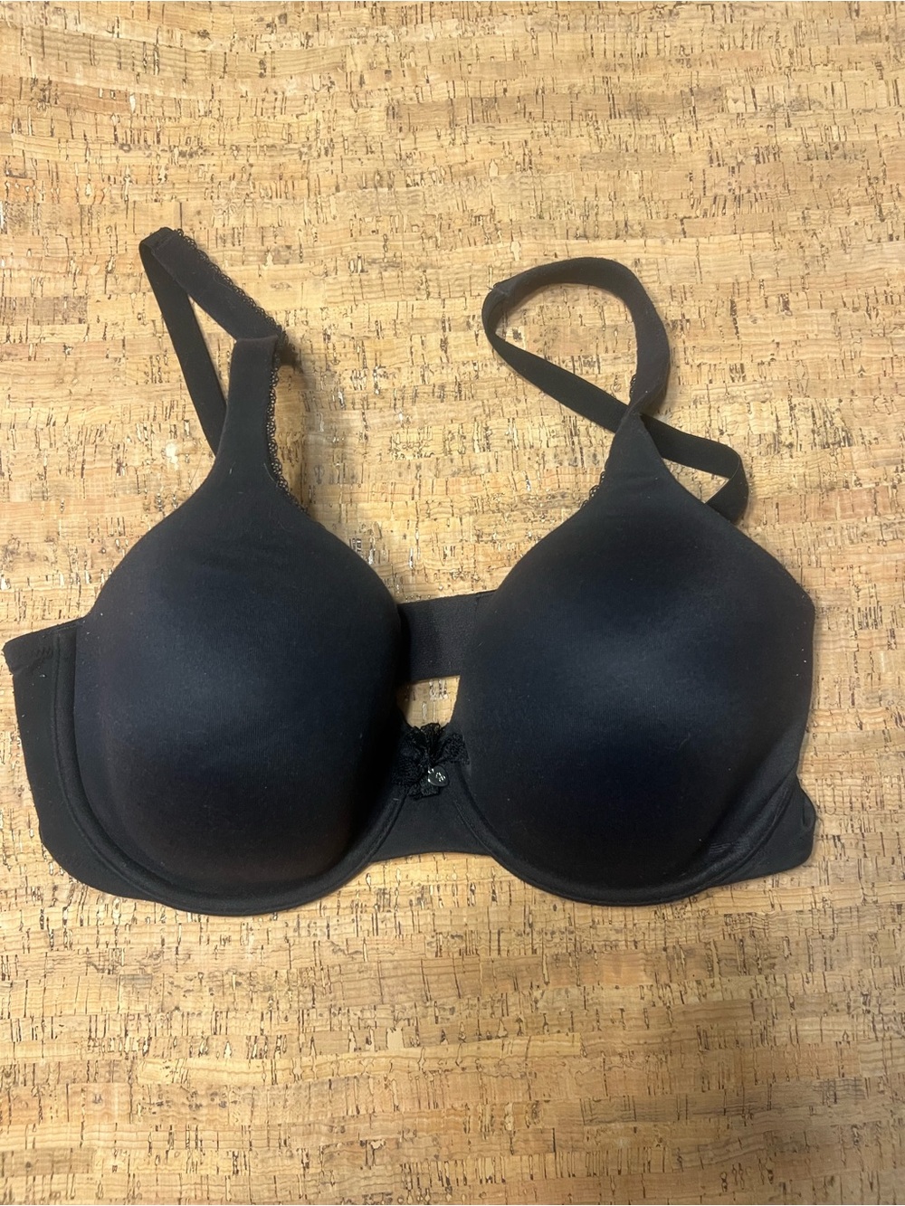 Victoriaโs Secret Body By Victoria Lined Perfect Coverage 36D